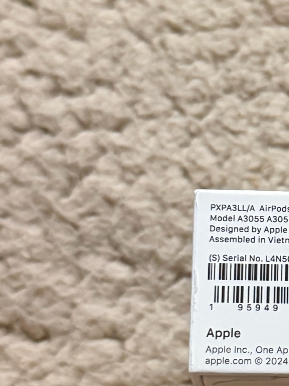 ✨ Brand new AirPods 4 with Active Noise Cancellation✨ - Picture 5 of 5
